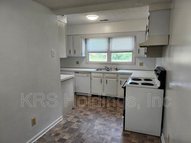 Photo - 1129 Mountain View Dr