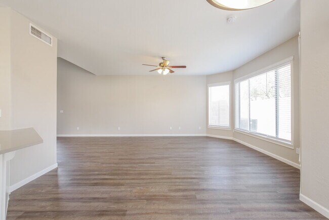 Photo - 2221 E Union Hills Dr