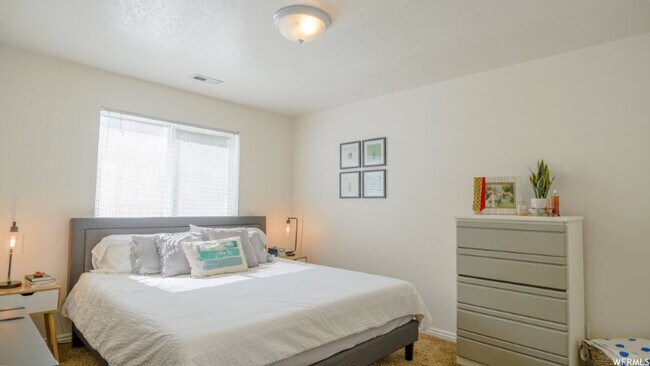 1025 W 500 S Unit 2