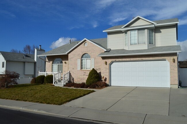 Photo - 516 W 300 S St