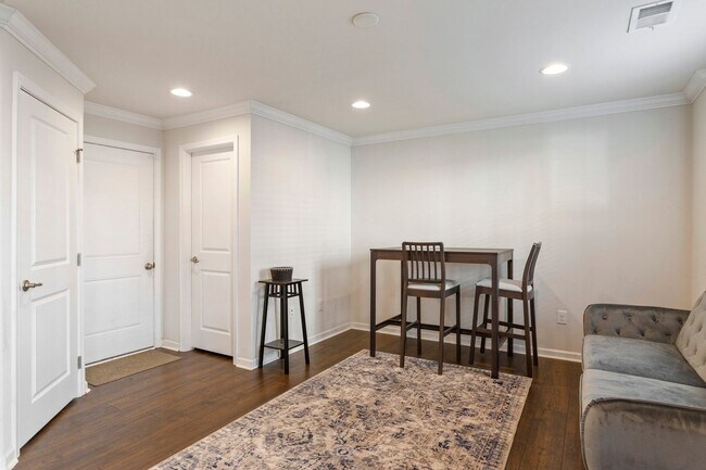 Photo - Birdneck Crossing