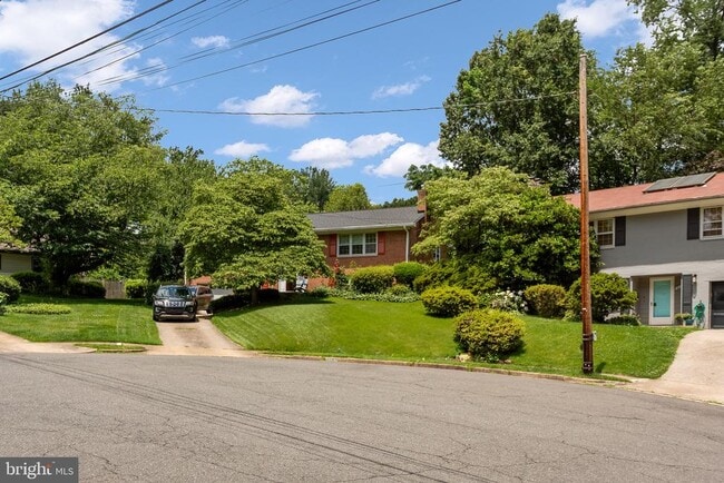 Building Photo - 4125 25th Pl N Rental