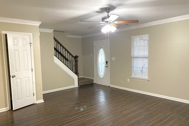 Photo - 8808 Clifton Meadow Dr