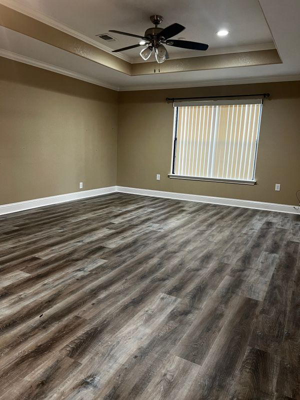 Photo - 1415 E Denman Ave