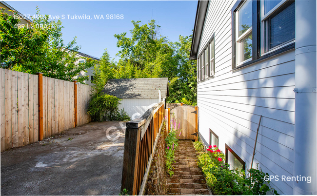 Photo - 13027 40th Ave S