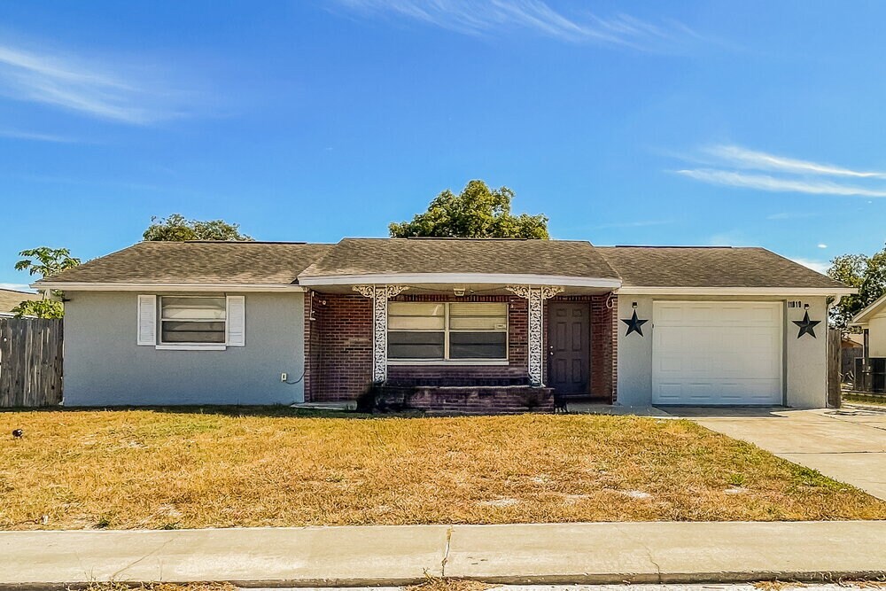 Photo - 11610 Meadow Dr