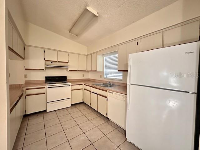 Photo - 32801 Lake Square Ct