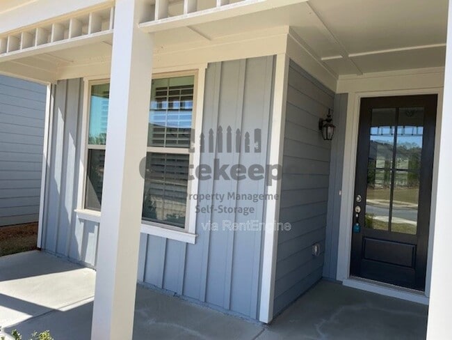 Photo - 411 Silverbell Ct