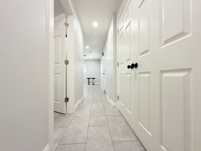 Photo - 6713 Goodland Ave