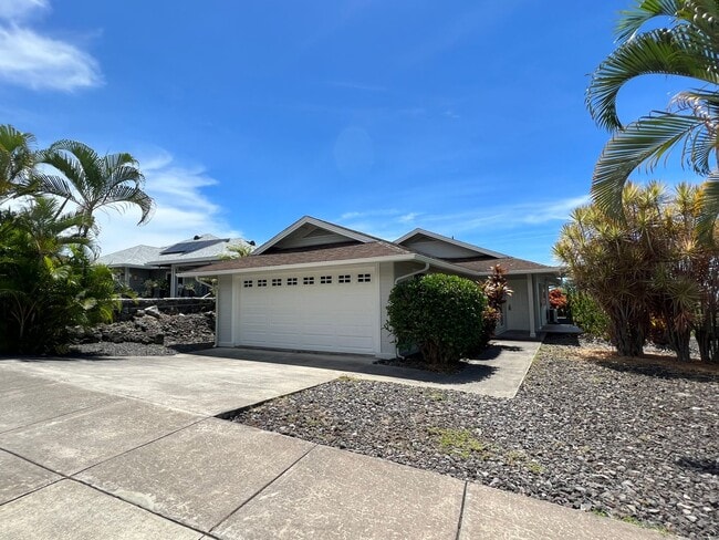 Building Photo - For Rent|  Two Bedroom / Two Bath Pualani Estates House