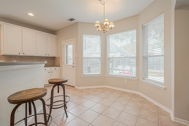 4202 Stone Oak Ct
