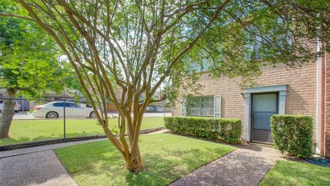 Photo - 4124 Belle Park Dr Unidad E