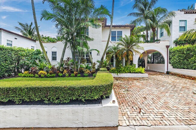 Photo - 710 Claremore Dr