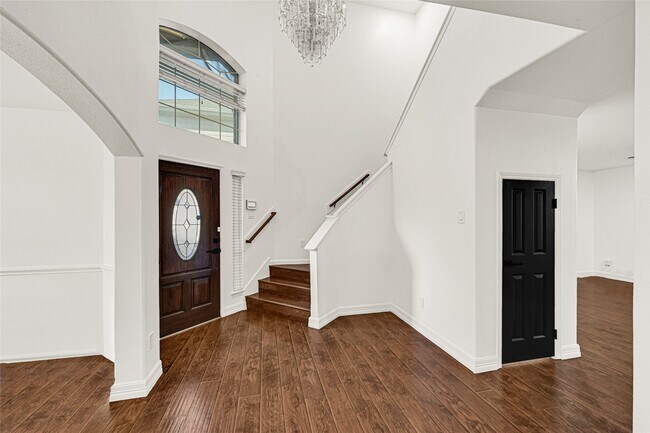 Photo - 15911 Breanna Ln