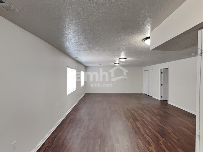 Photo - 8474 Delicate Arch Dr