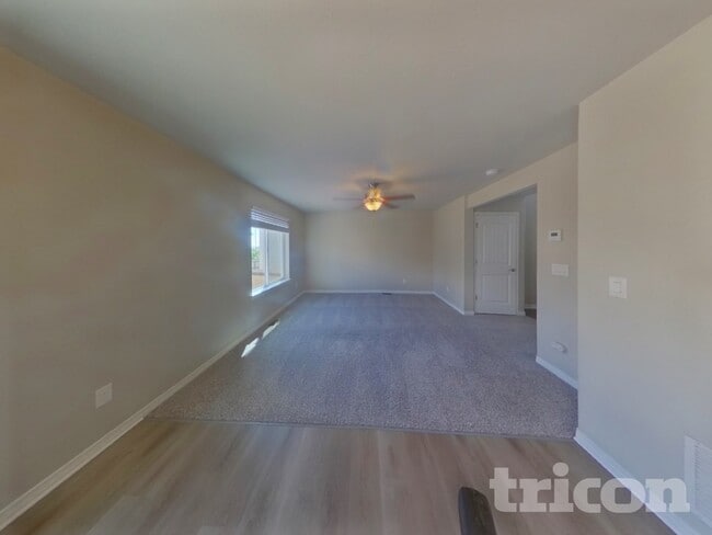 Photo - 10865 Aliso Dr