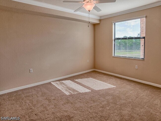 Building Photo - 9731 Acqua Ct Unit 514