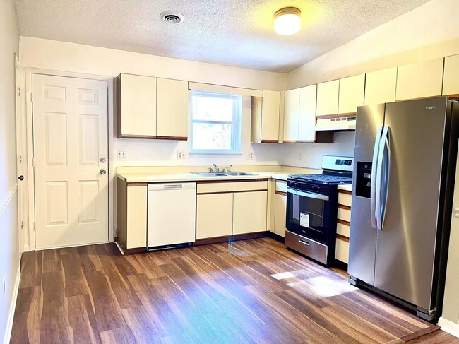 Photo - 1723 Todd Dr