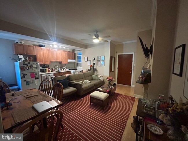 Building Photo - 152 N 21st St Unit 1R Rental