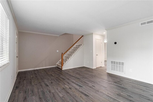 Photo - 6900 Roswell Rd Unit F6