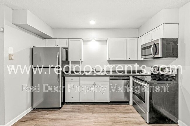 Photo - 10301 Medallion Dr Condo Unit 214