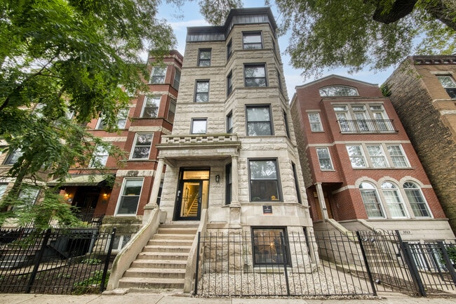 Building Photo - 3517 N Reta Ave