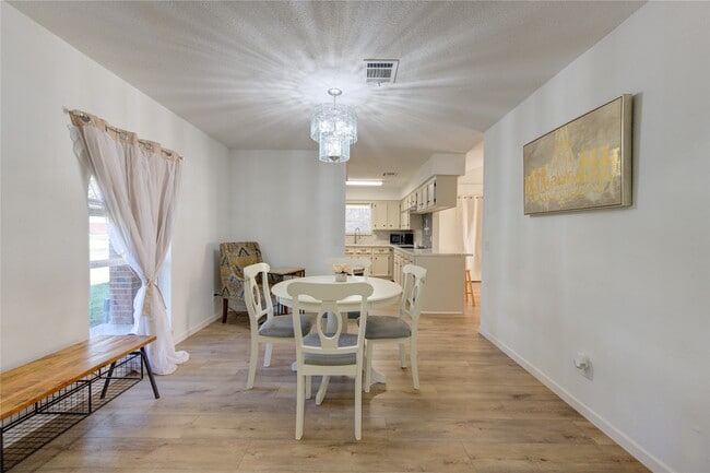 Photo - 16523 Rawhide Trail