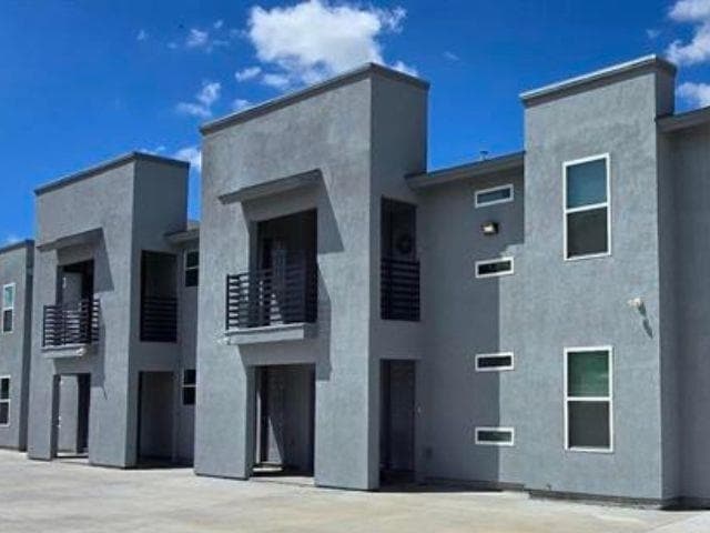 2103 Napoleon St Unit 3