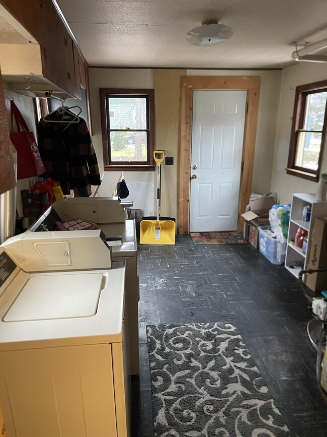 Photo - 740 Woodland Ave