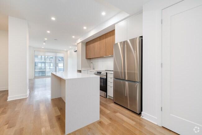 1 chambre, 1 salle de bain - 759 pi² - Cuisine - Elora MTL