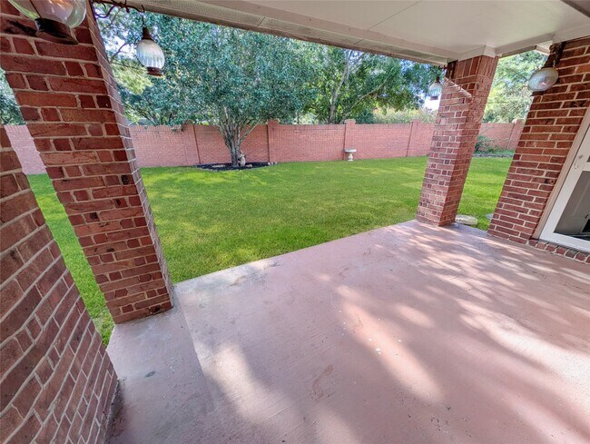 Photo - 26403 Abbey Springs Ln