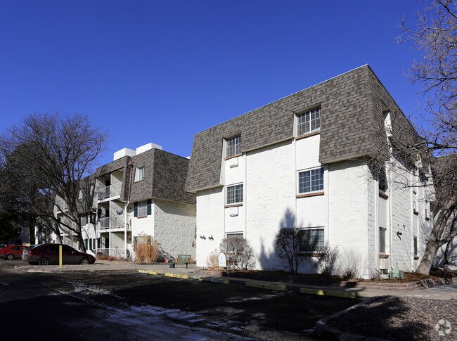 Photo - Jasmine Condominiums