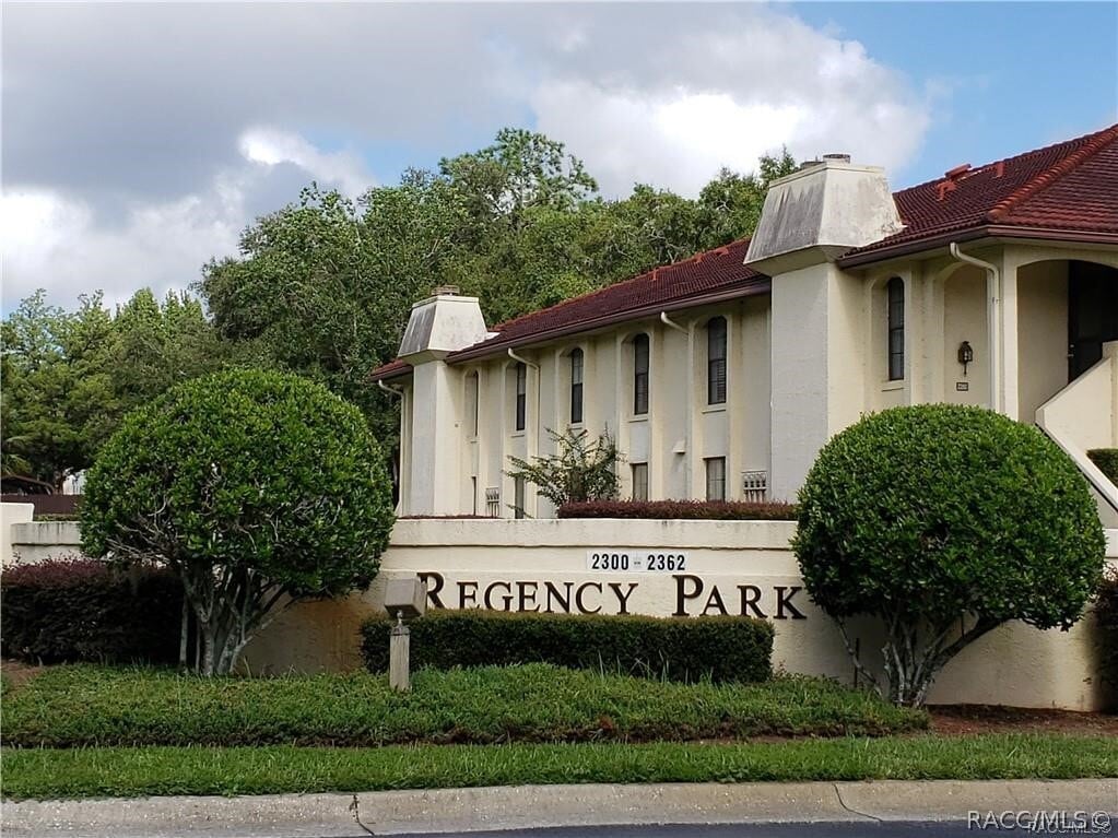 Photo - 2360 Forest Dr