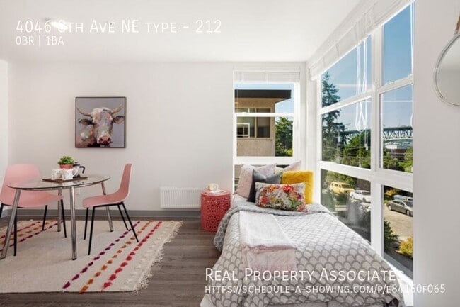 Photo - 4046 8th Ave NE Unit 212
