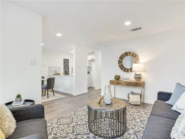 Photo - 6409 Burns St Unidad 104 Rental