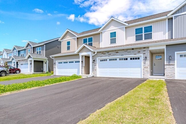 3504 Green Pastures Ln