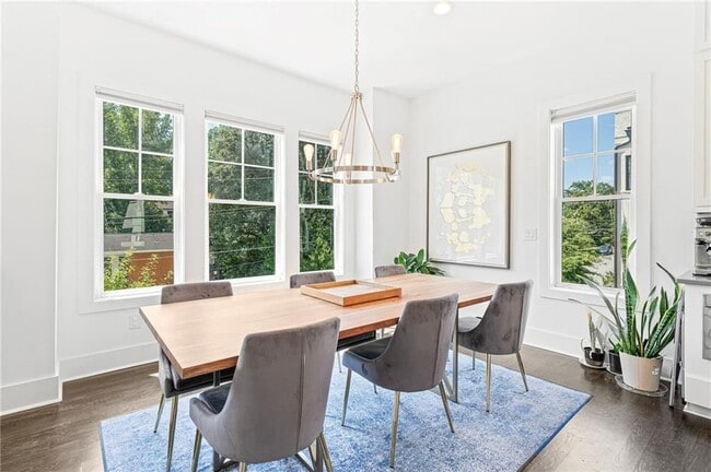 Photo - 1801 Huntington Hills Ln NW