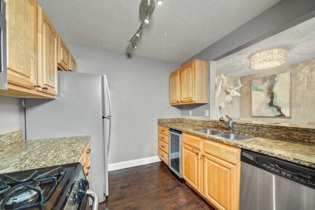 Photo - 2019 Dixie Belle Dr Unit 2019X