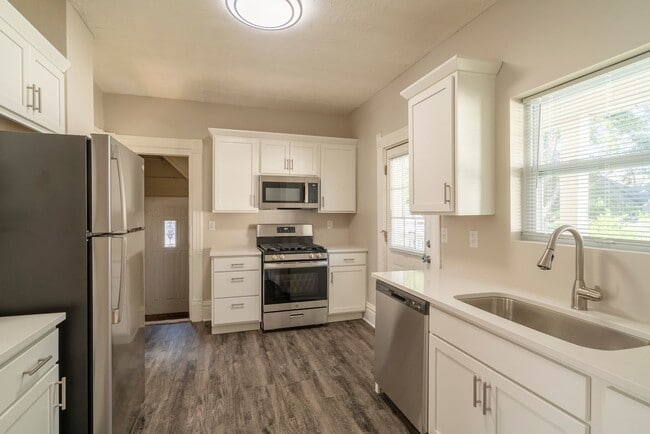 Building Photo - 258 Quimby St NE Unit 01 Rental