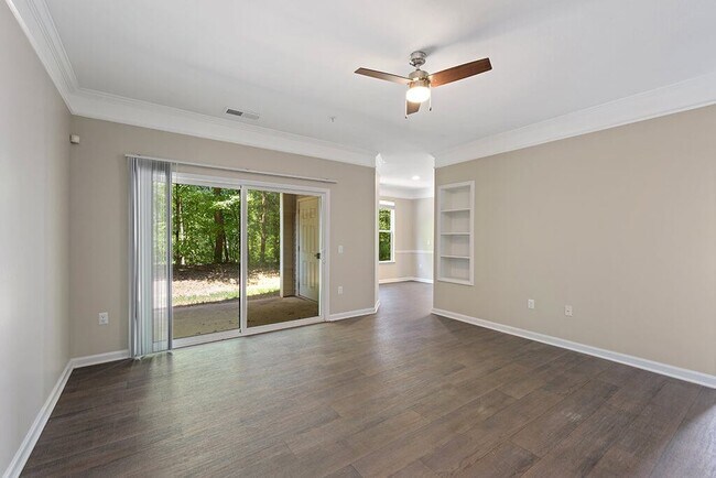 Photo - Falls Pointe at the Park Apartments