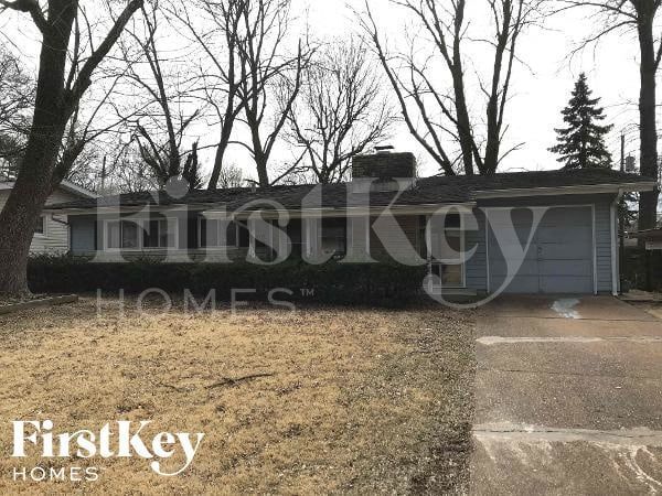 Photo - 2410 Brook Dr House