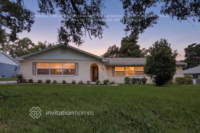 4407 Orangewood Loop E