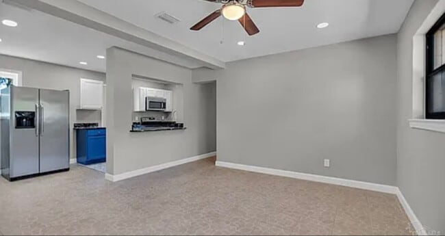 Photo - 22 Adkinson Dr