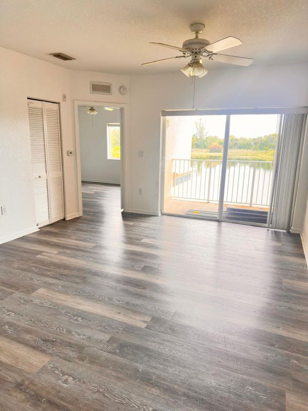 Photo - 1145 Golden Lakes Blvd