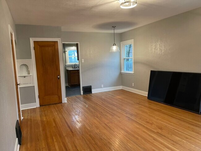 Photo - 3108 N Parish Ave