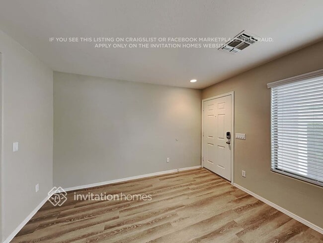 Photo - 10780 W Roanoke Ave