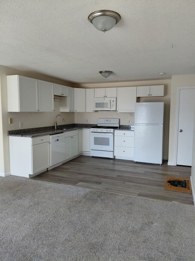 Photo - 4 Knights Bridge Dr Unit Knightsbridge Dr