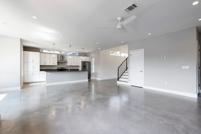 Photo - 3107 Walling Dr
