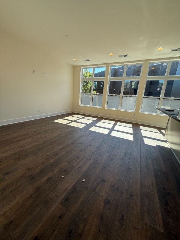 Photo - 3133 Long Blvd Unit 201