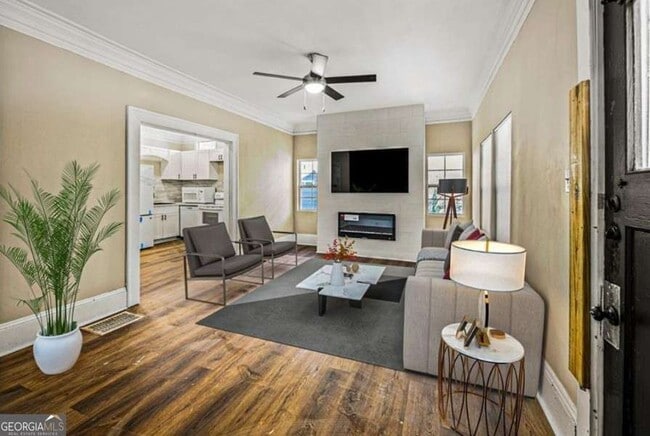 Photo - 684 S Elizabeth Pl NW